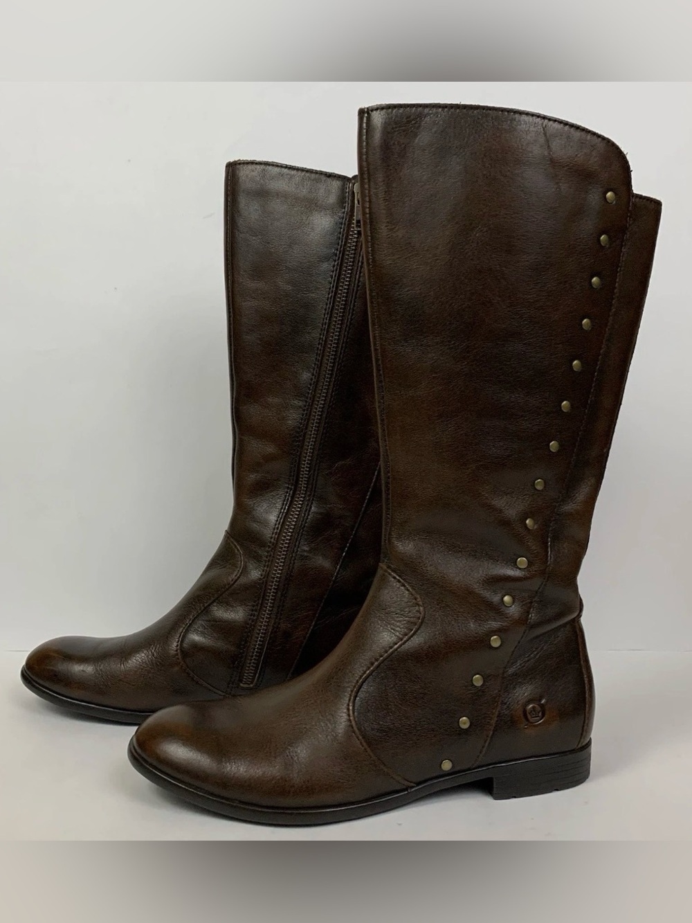 Born Womens 7.5 Brown Leather Studded Zip Up Low Heel Comfort Tall Riding Boots